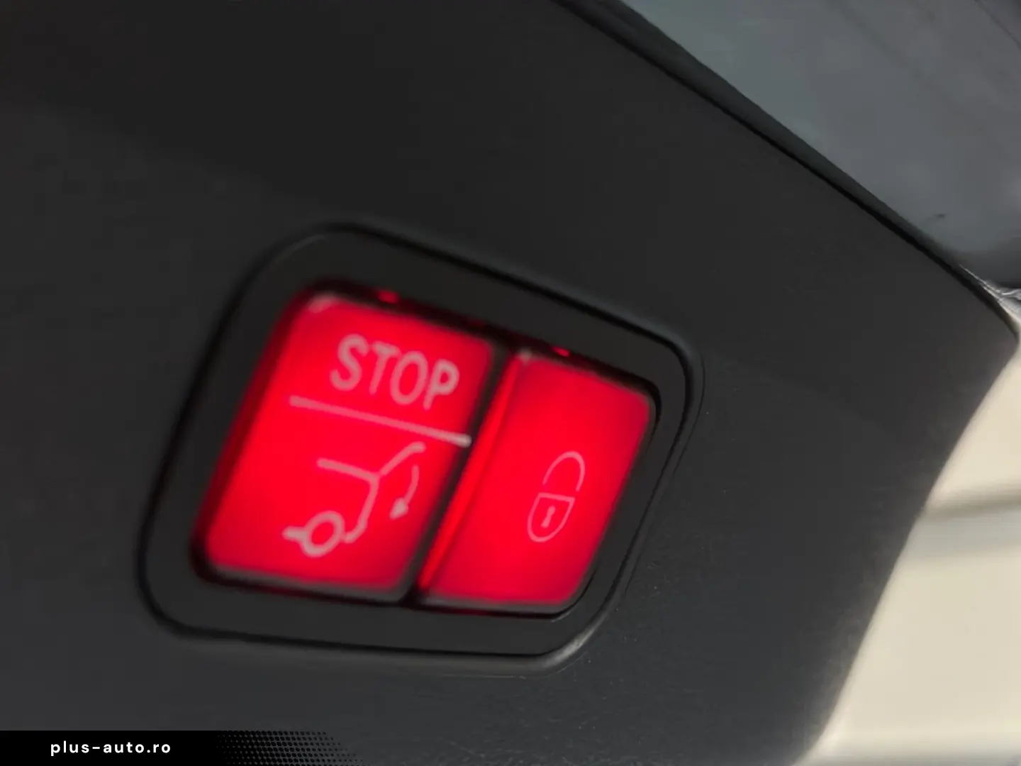 MERCEDES-BENZ GLC 200 4Matic Pano Burmest HuD 360 AH&hellip;