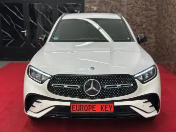 MERCEDES-BENZ GLC 200 AMG LINE 4MATIC MEMORY ACC KAMERA