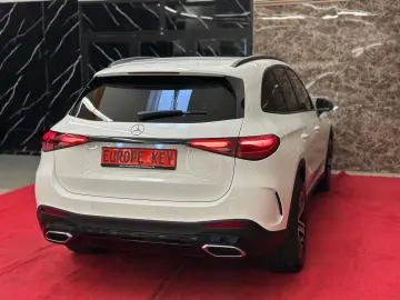 MERCEDES-BENZ GLC 200 AMG LINE 4MATIC MEMORY ACC KAMERA