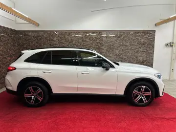 MERCEDES-BENZ GLC 200 AMG LINE 4MATIC MEMORY ACC KAMERA