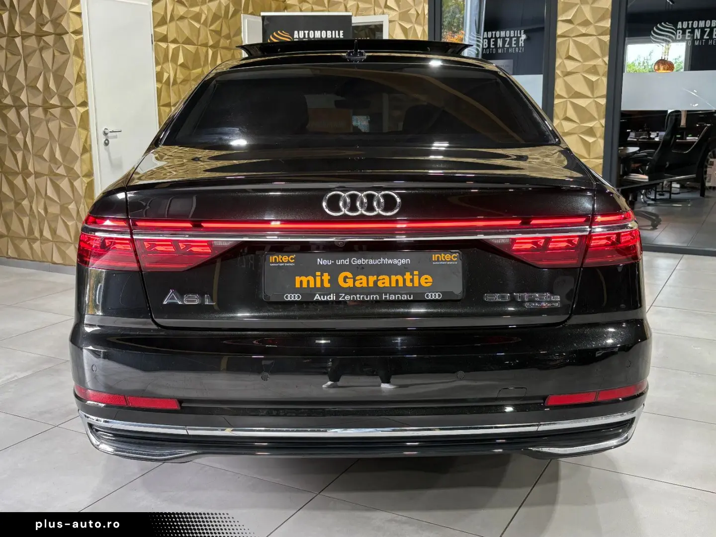 AUDI A8 60 TFSI e L quattro Chauffeur-Paket Fond-TV