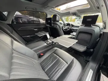AUDI A8 60 TFSI e L quattro Chauffeur-Paket Fond-TV