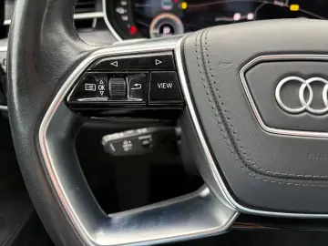 AUDI A8 60 TFSI e L quattro Chauffeur-Paket Fond-TV