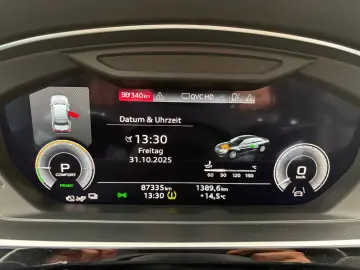 AUDI A8 60 TFSI e L quattro Chauffeur-Paket Fond-TV