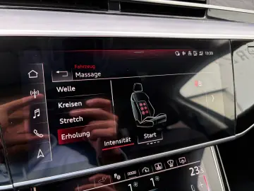 AUDI A8 60 TFSI e L quattro Chauffeur-Paket Fond-TV