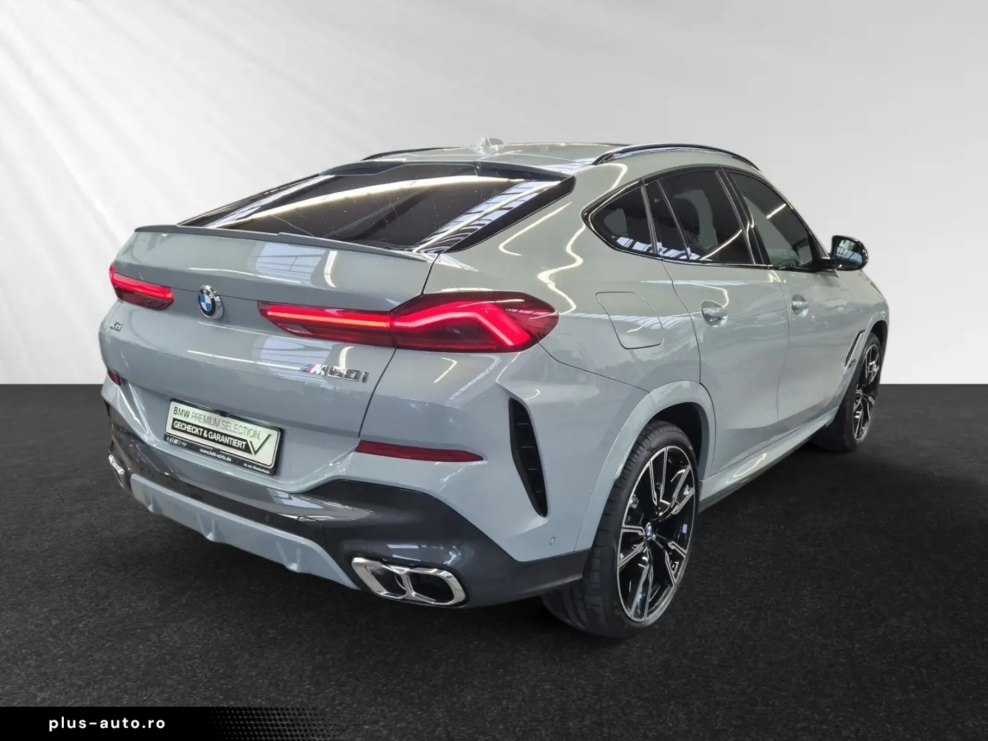 BMW X6 M60i xDrive Pano AHK B&W Standhzg. Autobahnas