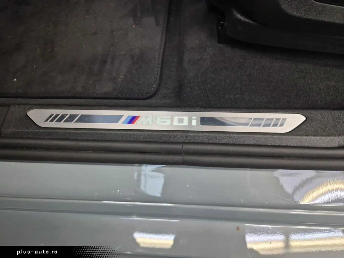 BMW X6 M60i xDrive Pano AHK B&W Standhzg. Autobahnas