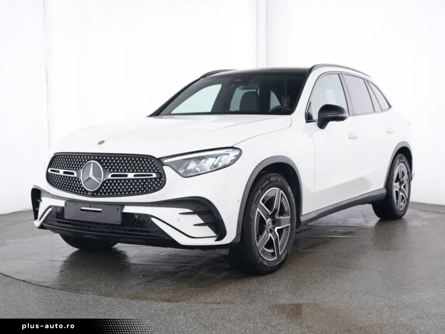 MERCEDES-BENZ GLC 220 d 4M AMG Plus Panorama Memory AHK