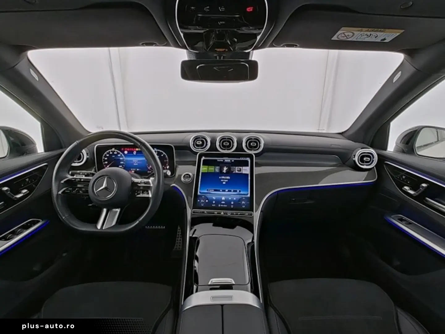 MERCEDES-BENZ GLC 220 d 4M AMG Plus Panorama Memory AHK