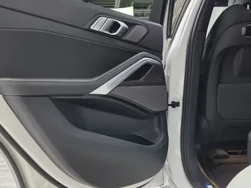 BMW X6 xDrive30d M Sport Pro 22Zoll Luftfeder AHK