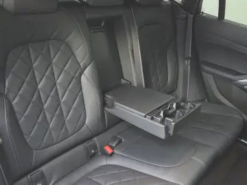 BMW X6 xDrive30d M Sport Pro 22Zoll Luftfeder AHK