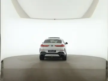 BMW X6 30d xDrive M Sport Pano AHK HUD Laser