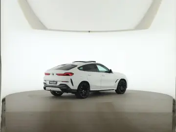 BMW X6 30d xDrive M Sport Pano AHK HUD Laser