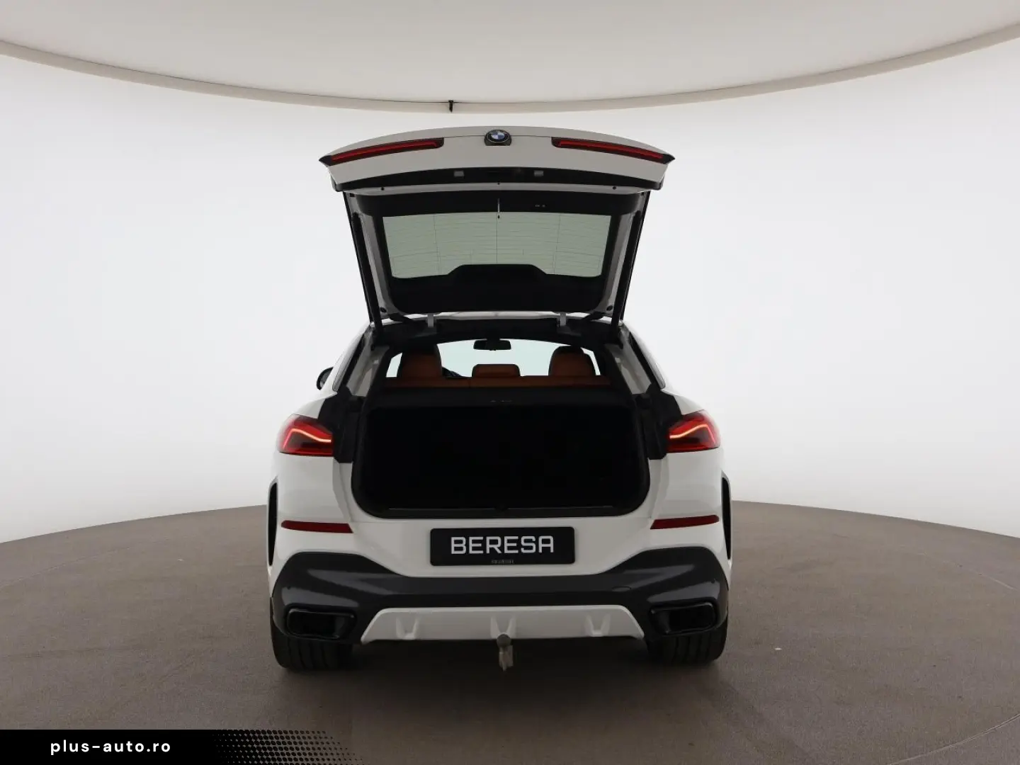 BMW X6 30d xDrive M Sport Pano AHK HUD Laser