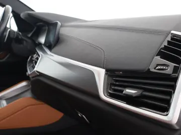 BMW X6 30d xDrive M Sport Pano AHK HUD Laser