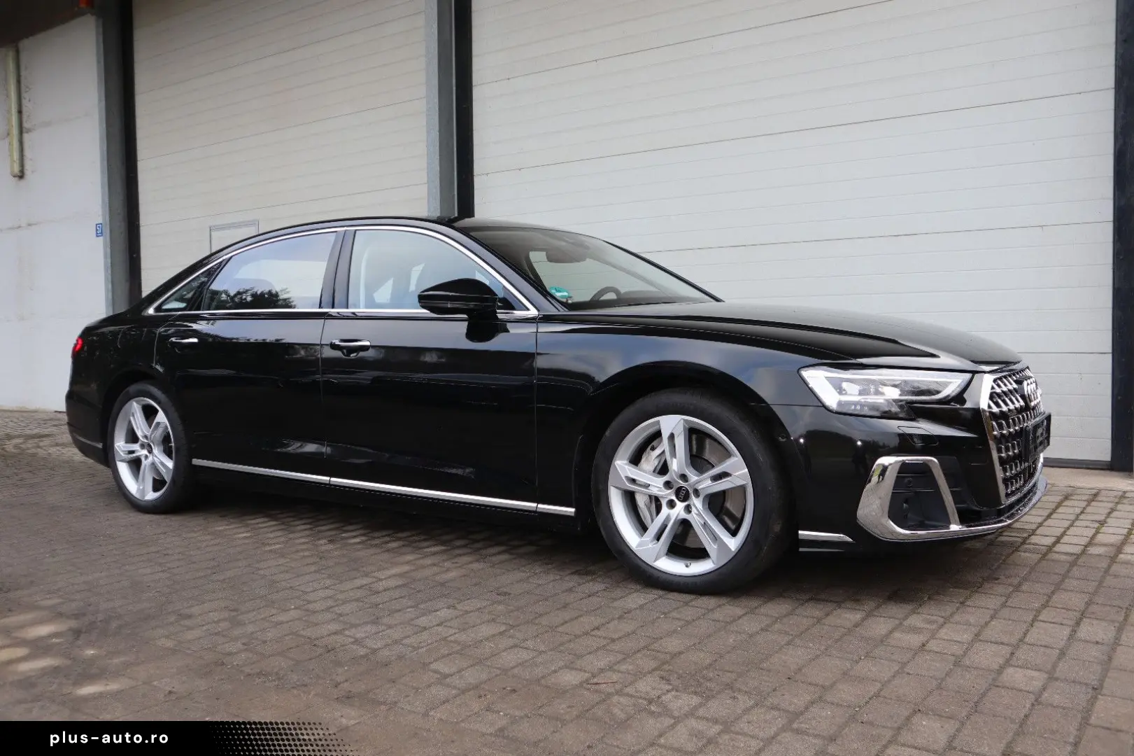 AUDI A8L 60 TFSIe lang exclusive Mod.2025