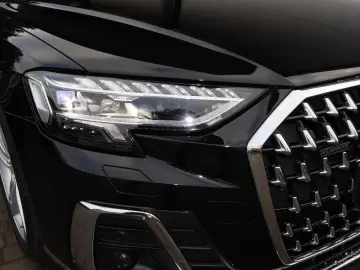 AUDI A8L 60 TFSIe lang exclusive Mod.2025
