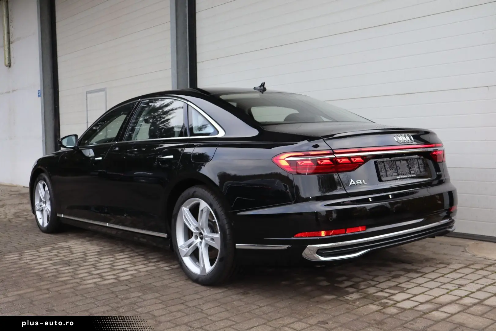 AUDI A8L 60 TFSIe lang exclusive Mod.2025