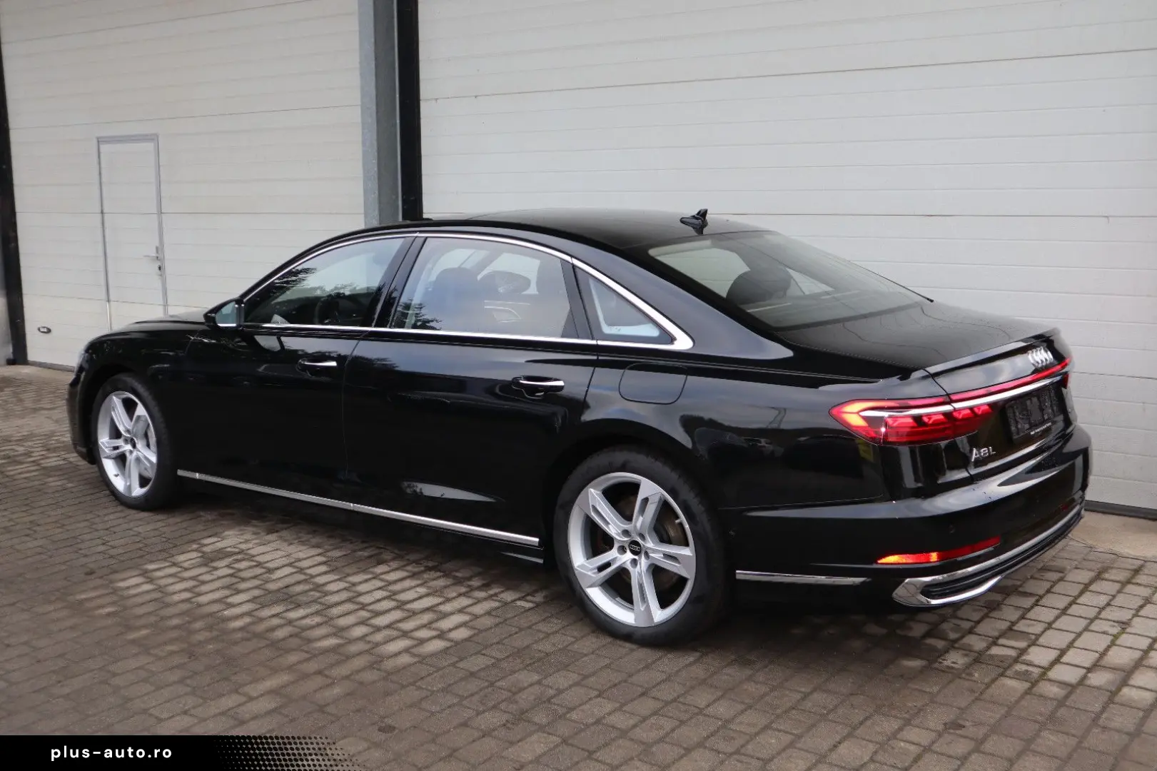 AUDI A8L 60 TFSIe lang exclusive Mod.2025