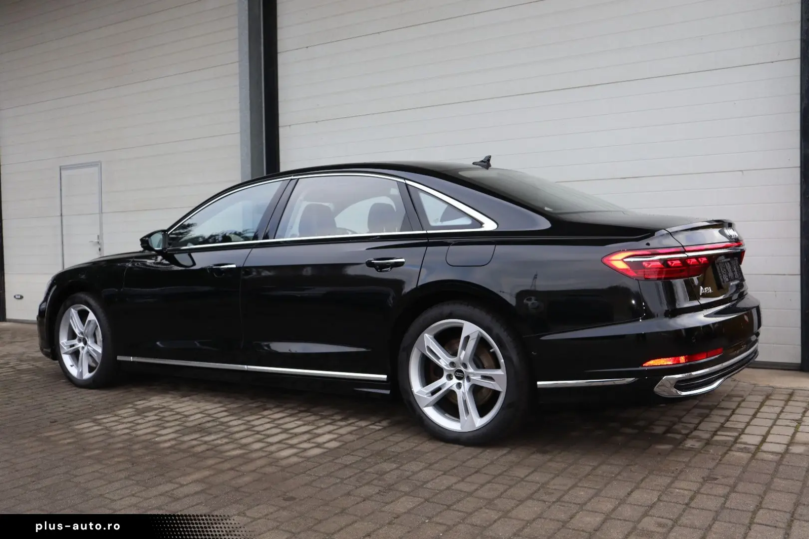 AUDI A8L 60 TFSIe lang exclusive Mod.2025