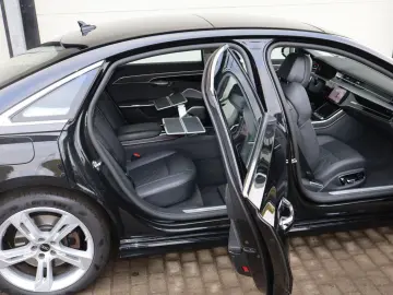 AUDI A8L 60 TFSIe lang exclusive Mod.2025