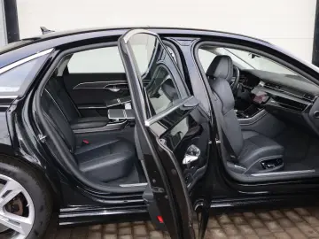 AUDI A8L 60 TFSIe lang exclusive Mod.2025