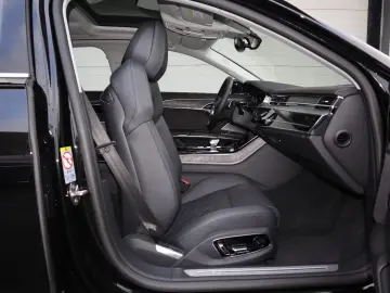 AUDI A8L 60 TFSIe lang exclusive Mod.2025