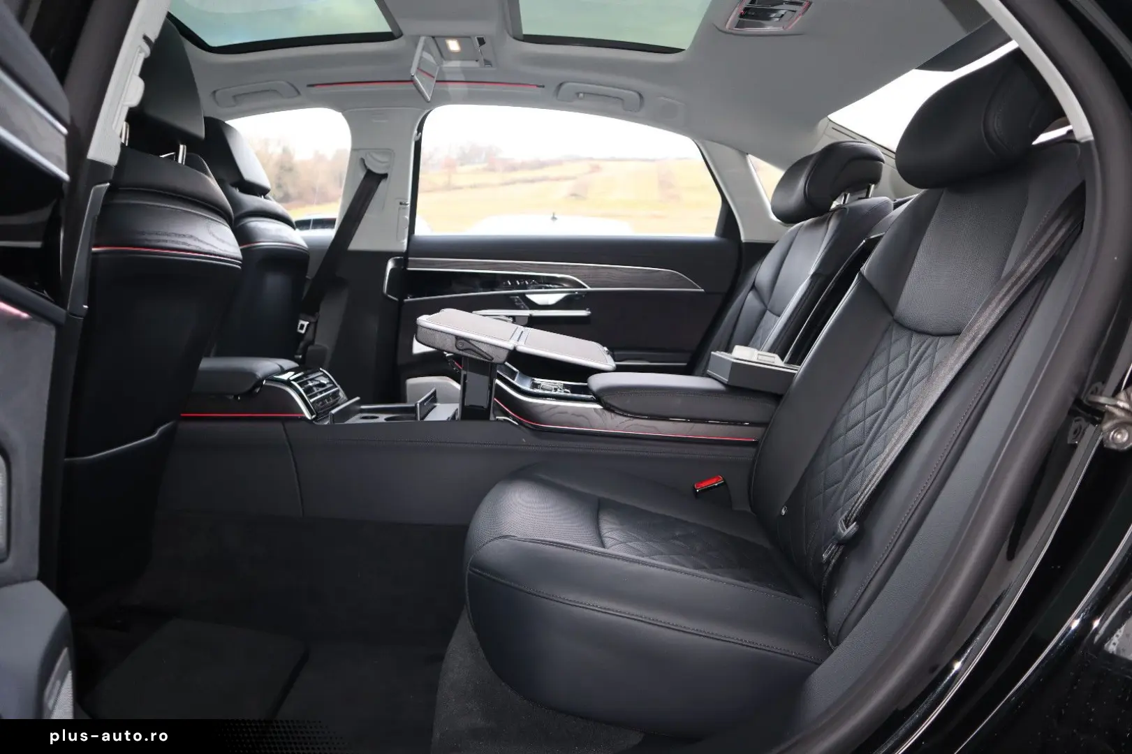 AUDI A8L 60 TFSIe lang exclusive Mod.2025