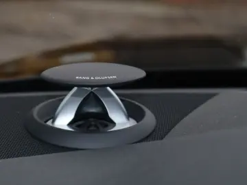 AUDI A8L 60 TFSIe lang exclusive Mod.2025