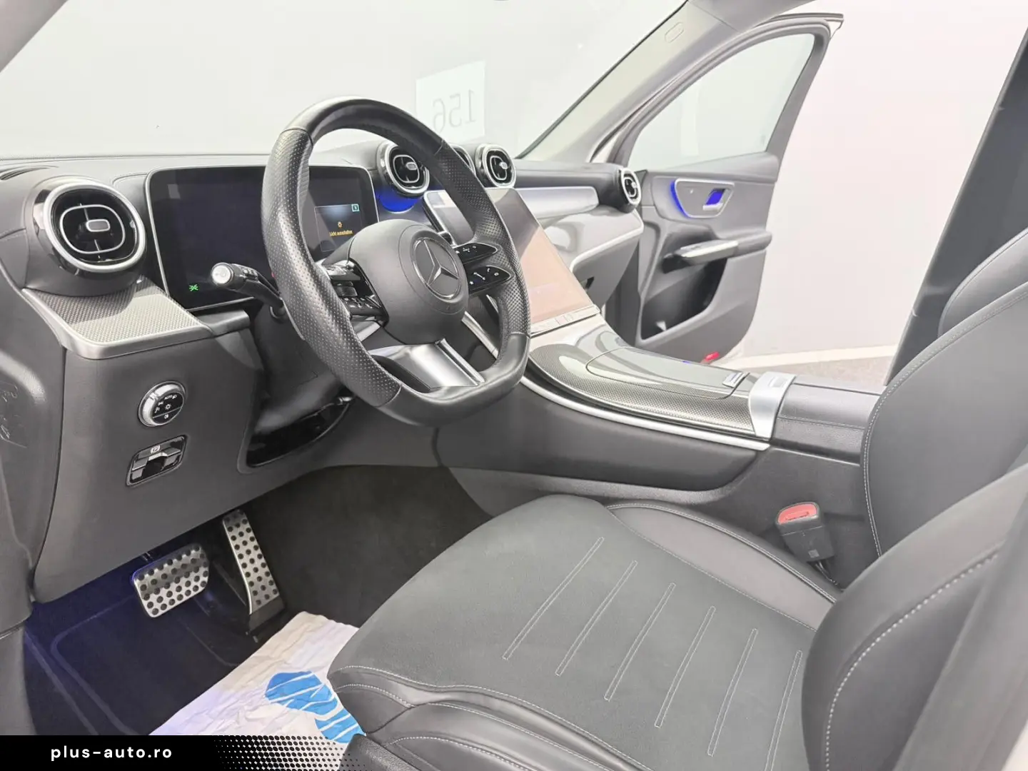 MERCEDES-BENZ GLC 300e 4M AMG LINE 360 WIDE LED AMBI&hellip;