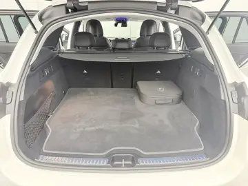 MERCEDES-BENZ GLC 300e 4M AMG LINE 360 WIDE LED AMBI&hellip;