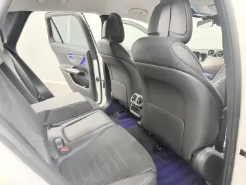 MERCEDES-BENZ GLC 300e 4M AMG LINE 360 WIDE LED AMBI&hellip;