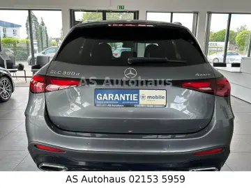 MERCEDES-BENZ AMG GLC 300  d 4Matic