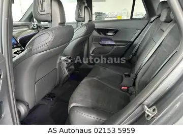 MERCEDES-BENZ AMG GLC 300  d 4Matic