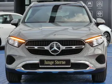 MERCEDES-BENZ GLC 200 Avantgarde 4M Panorama R-Kamer&hellip;