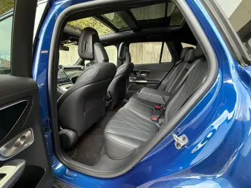 MERCEDES-BENZ GLC 200 AMG PREMIUM    4MATIC NAPPA 1 OF 1