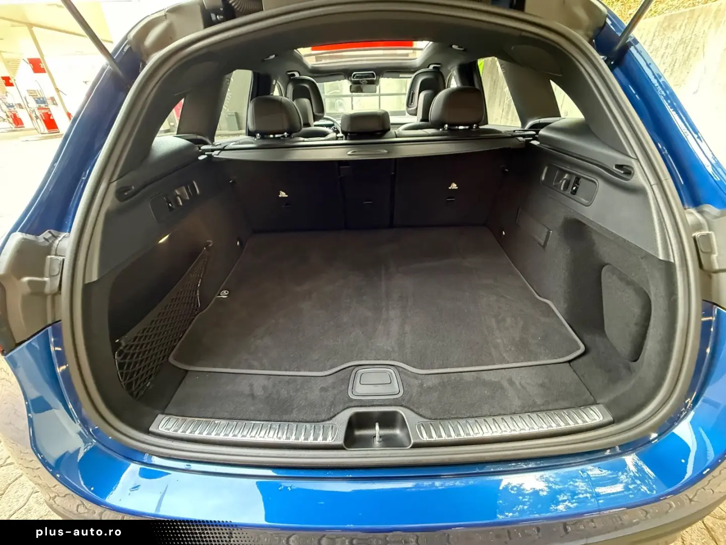 MERCEDES-BENZ GLC 200 AMG PREMIUM    4MATIC NAPPA 1 OF 1