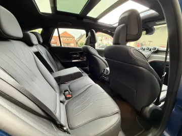 MERCEDES-BENZ GLC 200 AMG PREMIUM    4MATIC NAPPA 1 OF 1