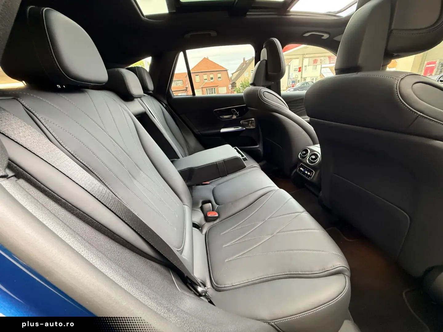 MERCEDES-BENZ GLC 200 AMG PREMIUM    4MATIC NAPPA 1 OF 1