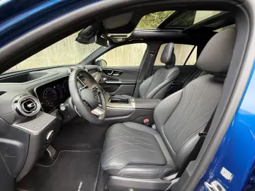 MERCEDES-BENZ GLC 200 AMG PREMIUM    4MATIC NAPPA 1 OF 1