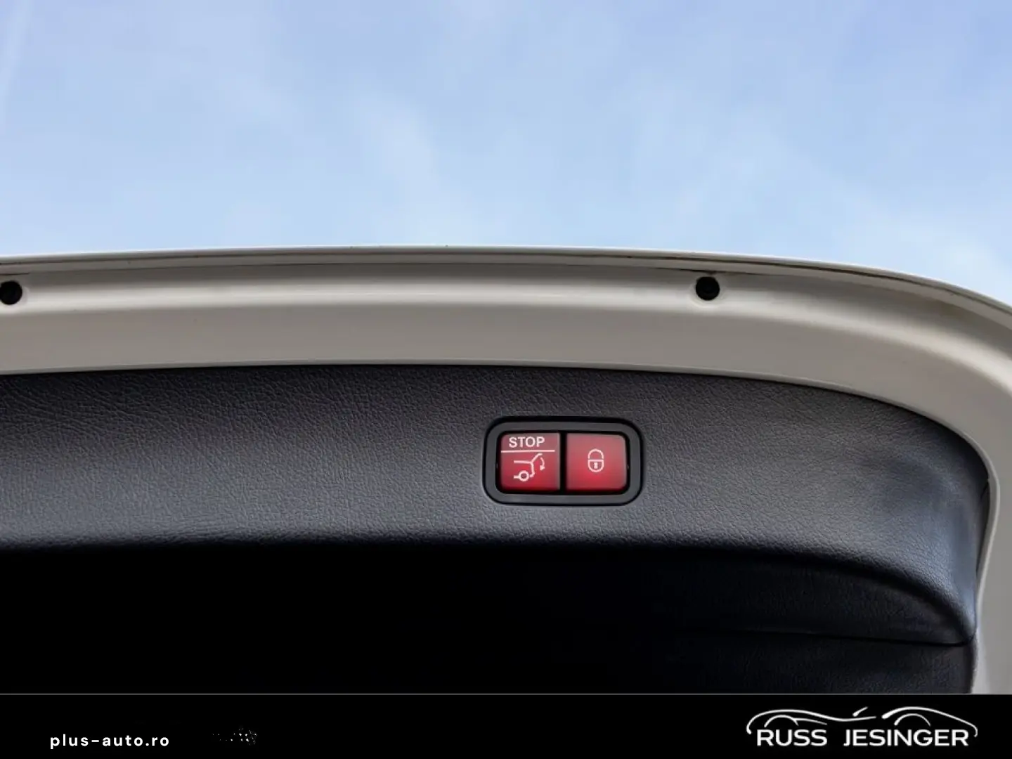 MERCEDES-BENZ GLC 220 d 4M AMG Line  Distr 360  Burm&hellip;