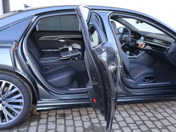 AUDI A8L 60 TFSIe lang exclusive B&O