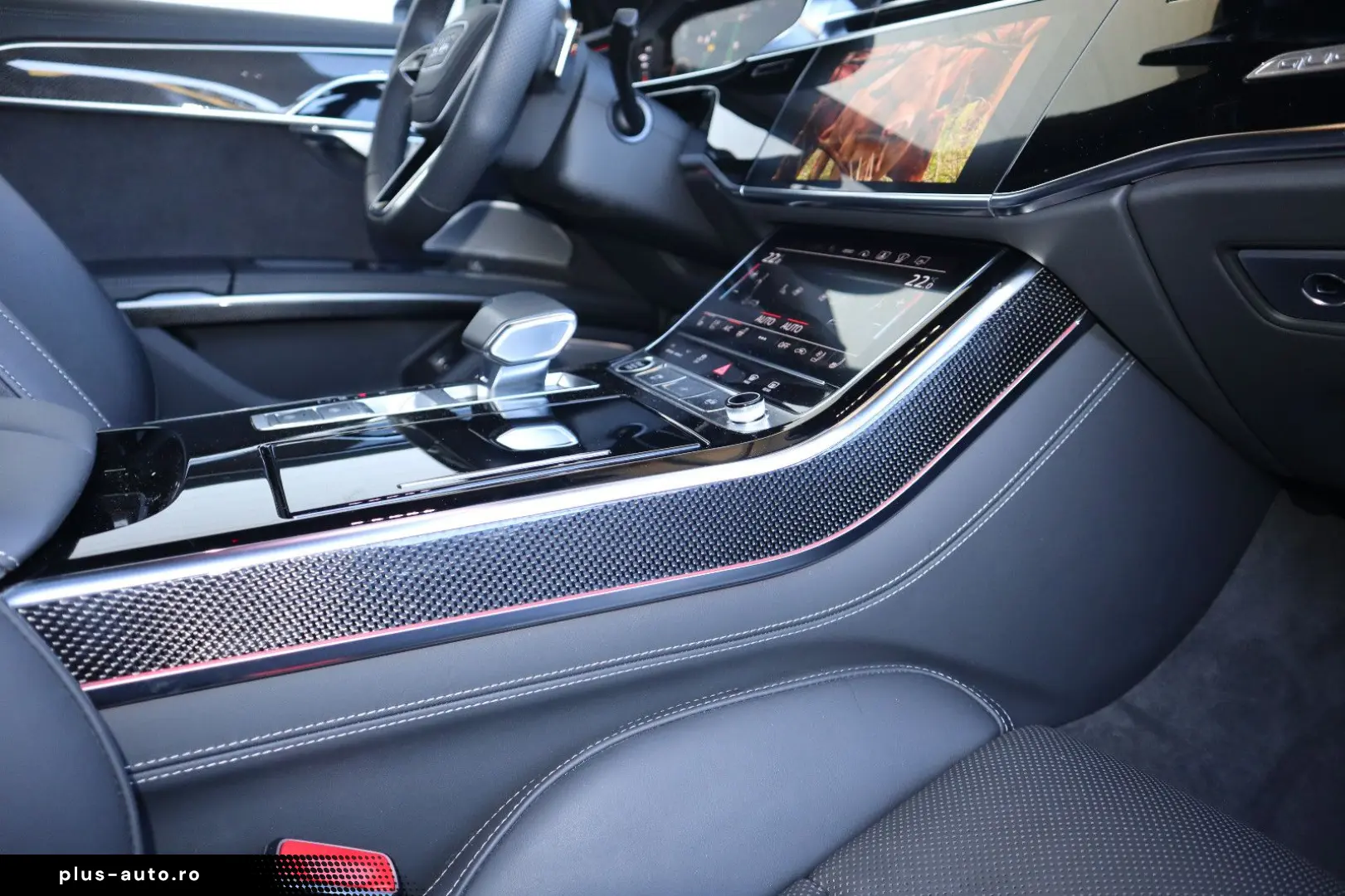 AUDI A8L 60 TFSIe lang exclusive B&O