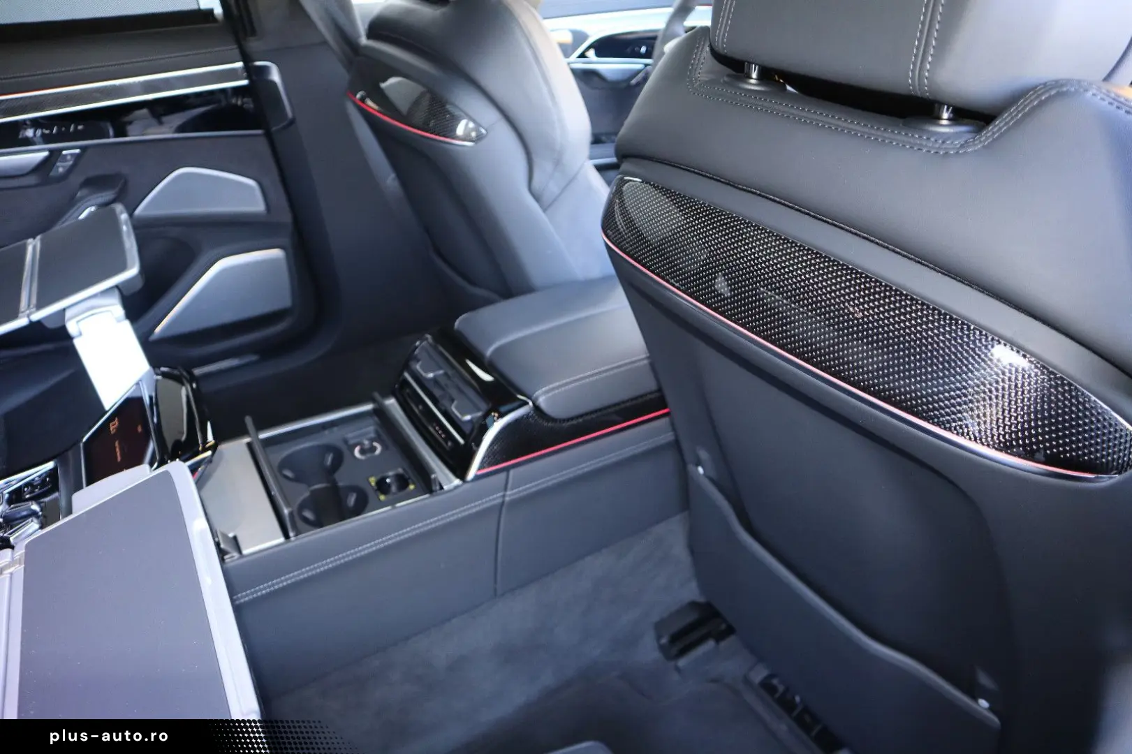 AUDI A8L 60 TFSIe lang exclusive B&O