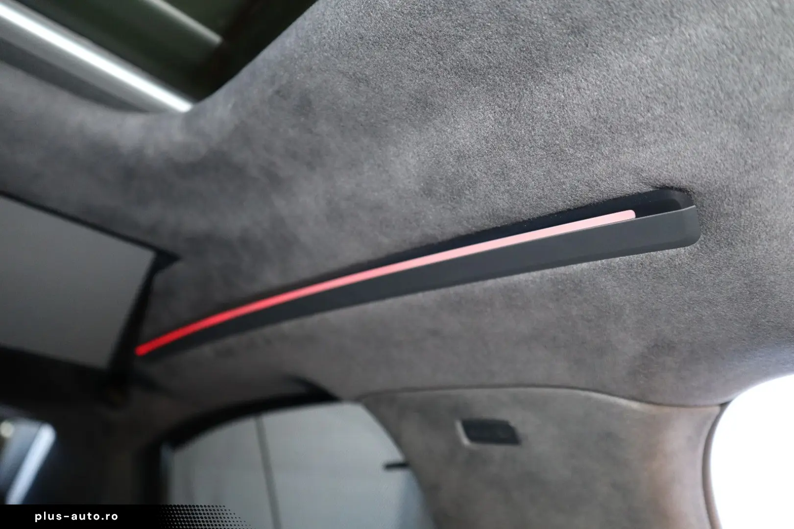 AUDI A8L 60 TFSIe lang exclusive B&O