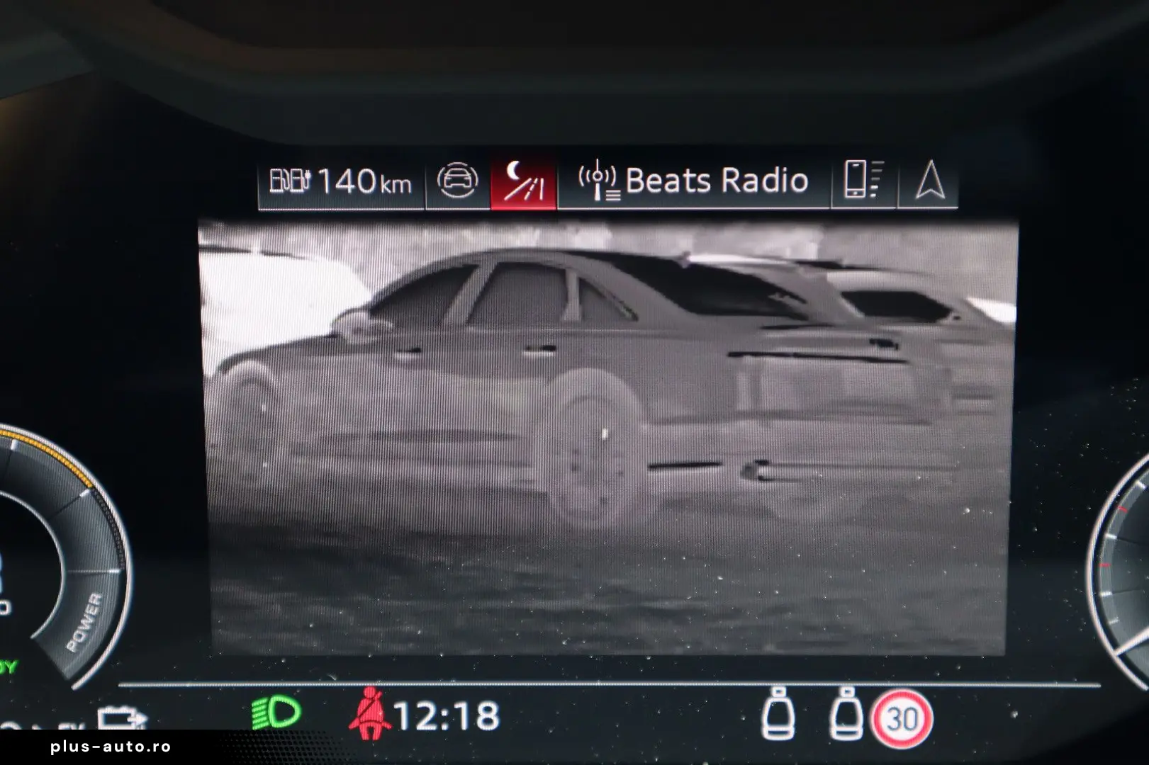 AUDI A8L 60 TFSIe lang exclusive B&O