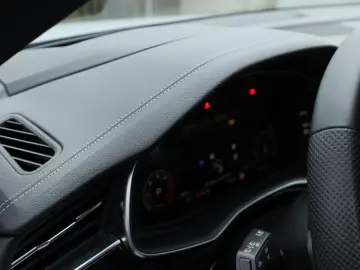 AUDI Q8 50TDI S line quattro RS-SITZ PANO STANDHEIZ 1