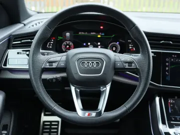AUDI Q8 50TDI S line quattro RS-SITZ PANO STANDHEIZ 1