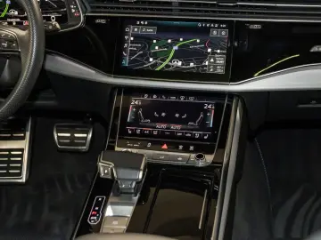 AUDI Q8 50 TDI quattro competition AHK Pano 23''