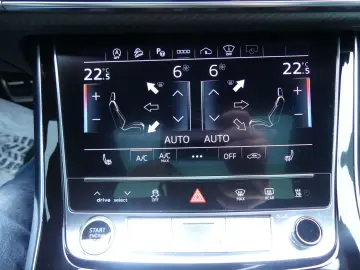 AUDI Q8 50 TDI quattro S-Line PANO STNDHZ S-SITZE HUD